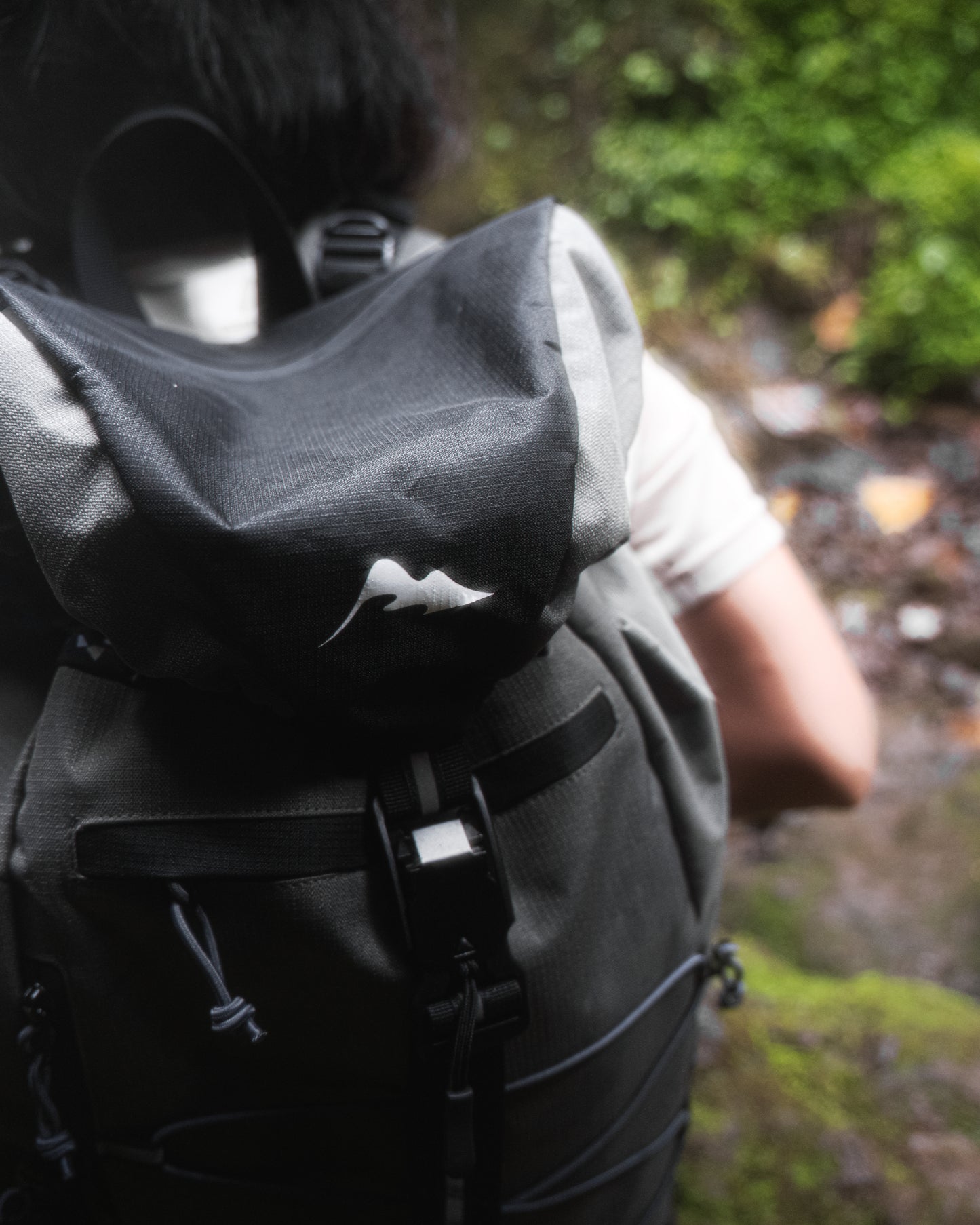 TREQ Granite Trail 22L Outdoor Backpack