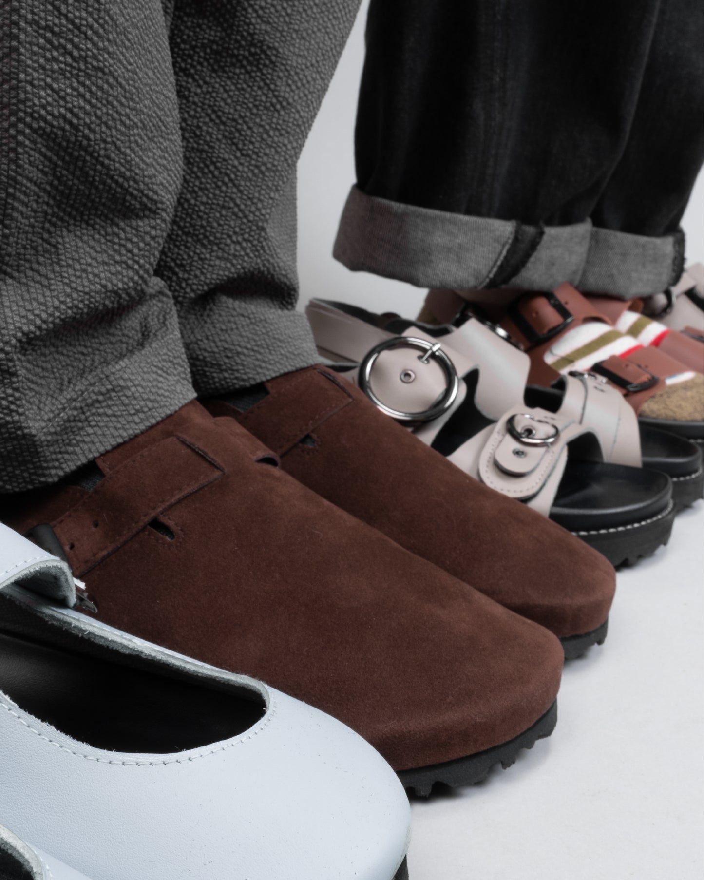 THEPM Clogs in Tobacco ( Suede )